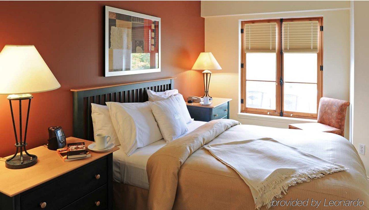 Homewood Suites By Hilton Mont-Tremblant Resort Room photo